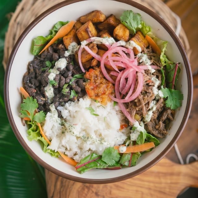 Lower Bowl East Side (Crea Tu Bowl | Create Your Bowl).