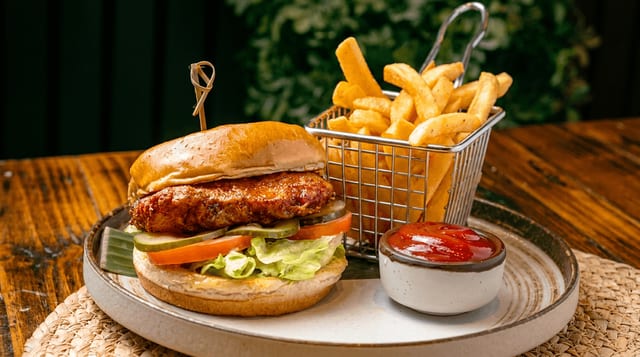 Sandwich de Pollo Colven.