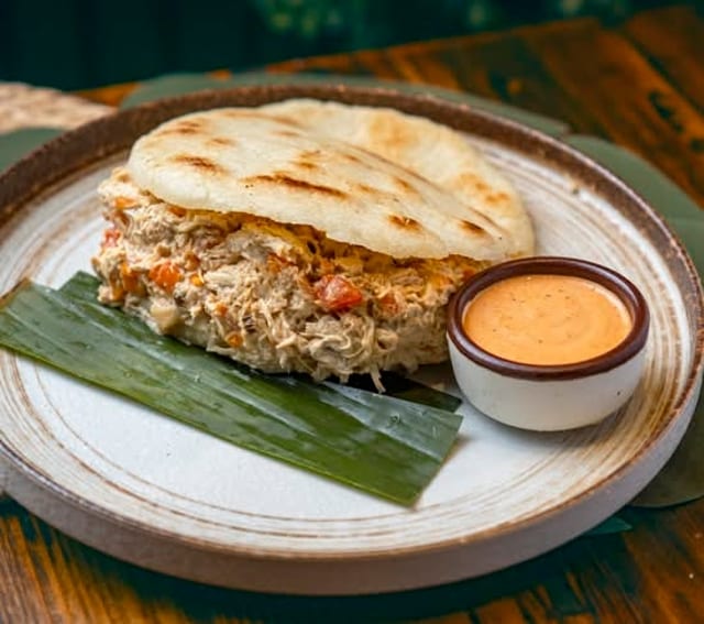 Arepa Clásica.